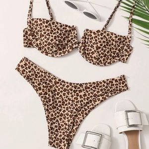 Leopard V Wired Underwire Bikini